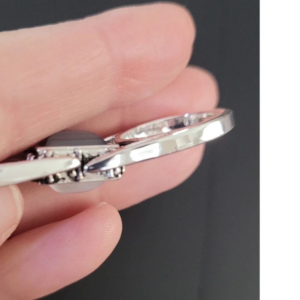 Reversible Flip Ring Square Black and White Stones Silver Tone Size 7